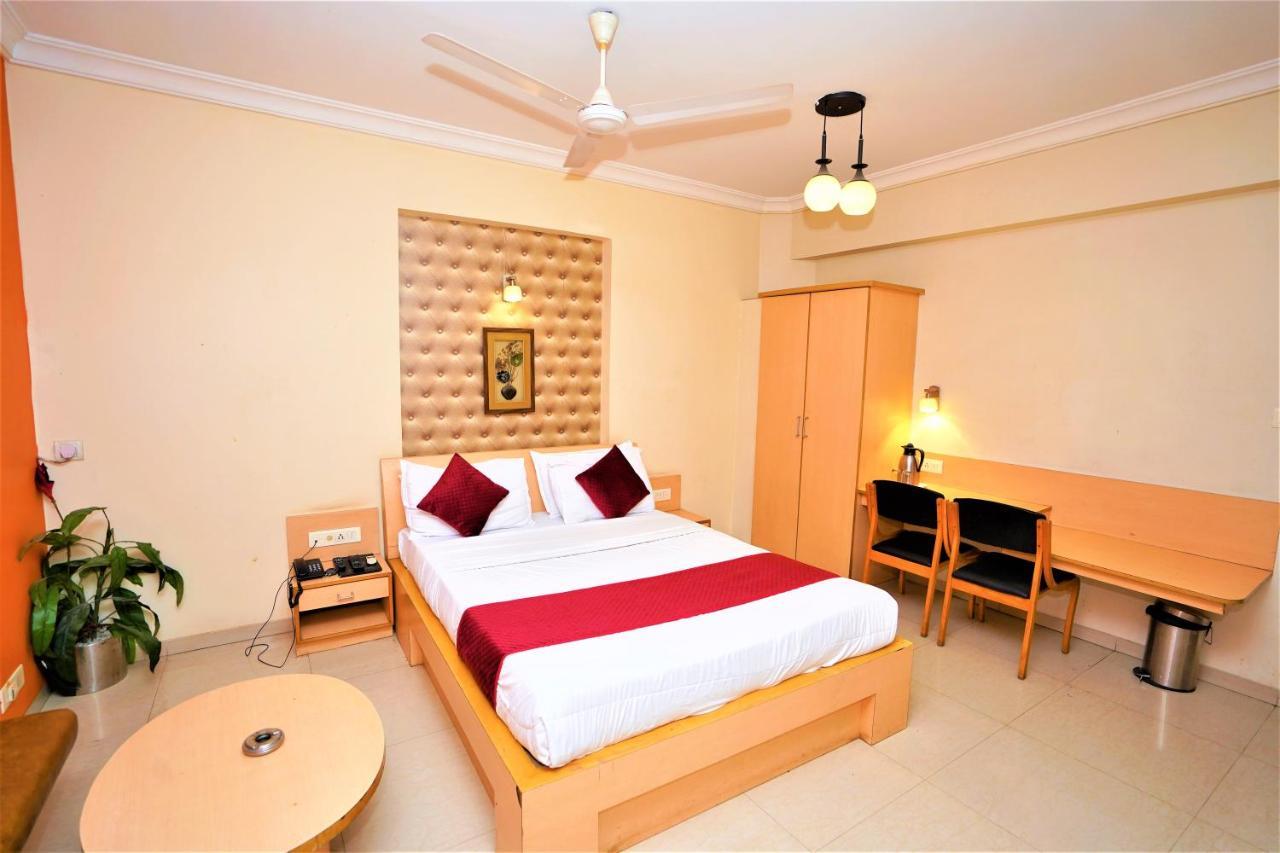 New Hotel Europa Inn Rajkot Dış mekan fotoğraf